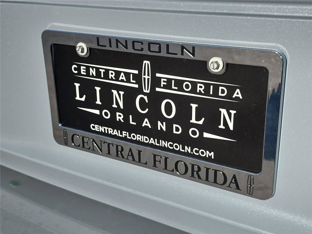 New 2026 Lincoln Navigator Reserve image 26