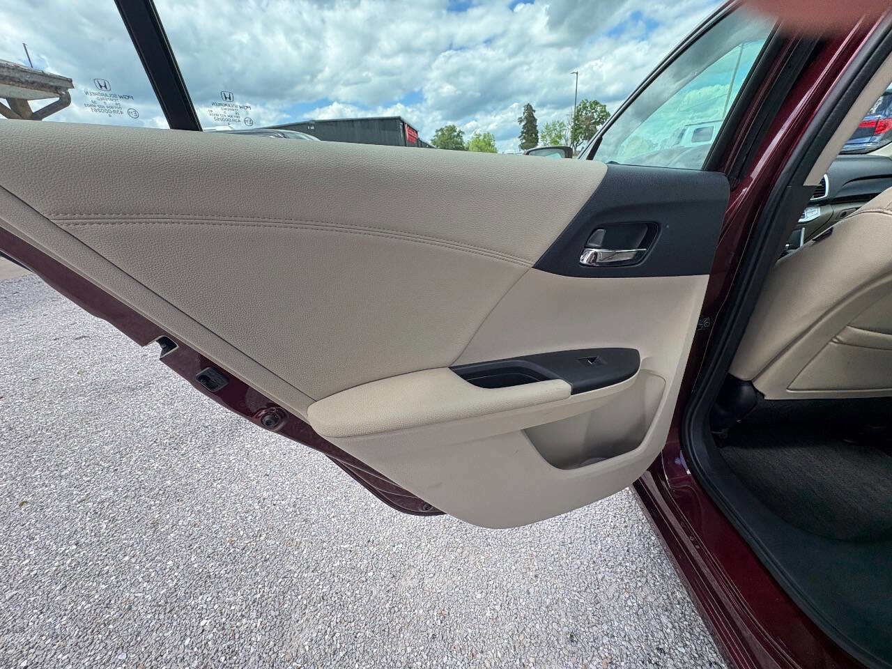 Used 2013 Honda Accord EX-L image 32