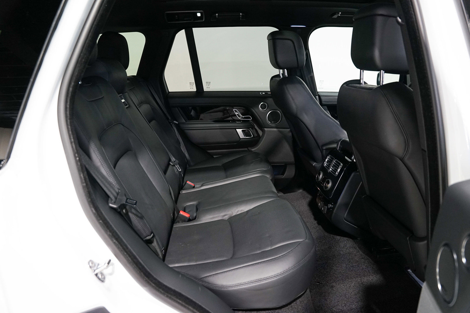 Used 2021 Land Rover Range Rover Westminster Edition image 35