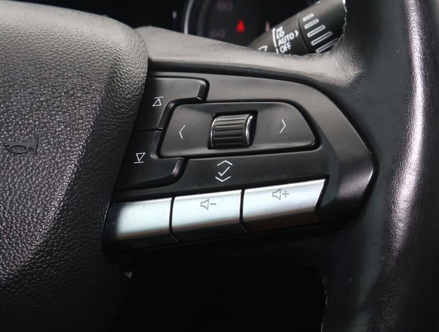 Used 2020 Cadillac XT4 Premium Luxury FWD image 30