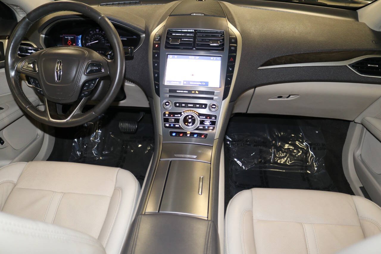 Used 2020 Lincoln MKZ Reserve w/ Elements Package FWD image 15