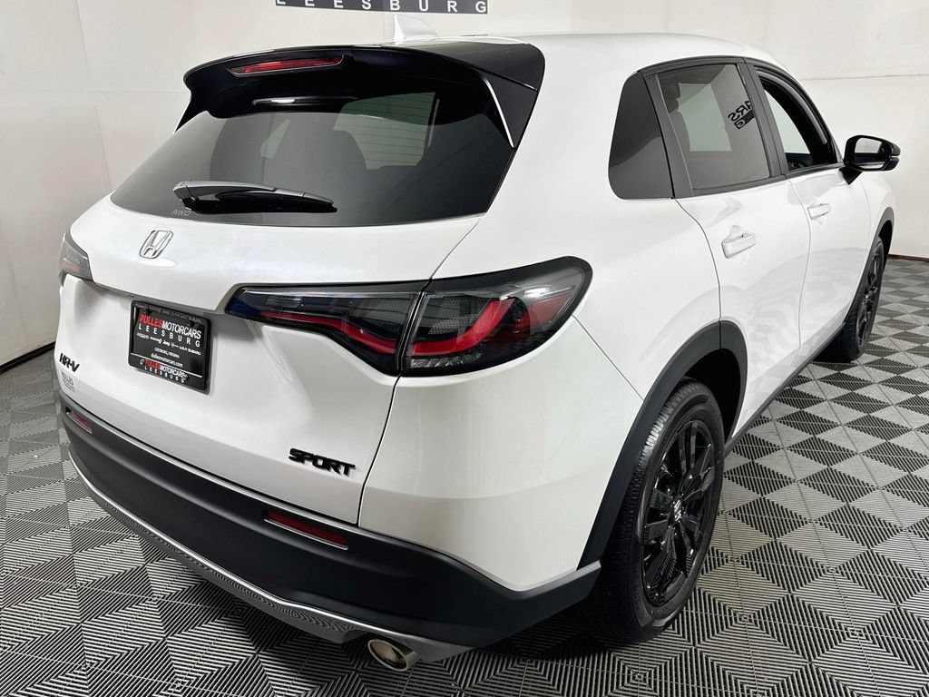Used 2026 Honda HR-V Sport image 7