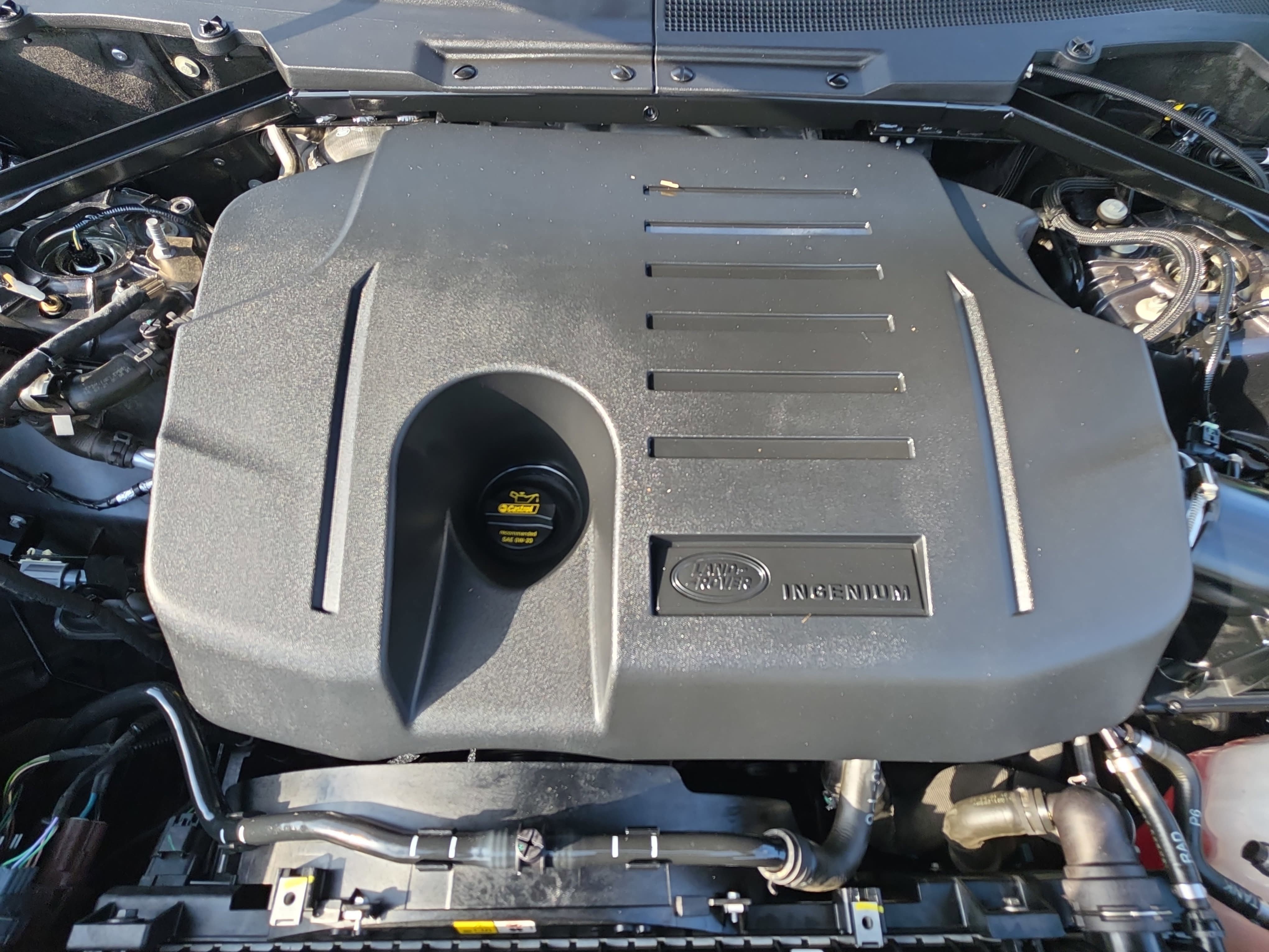 Certified 2022 Land Rover Defender 110 X-Dynamic HSE image 29