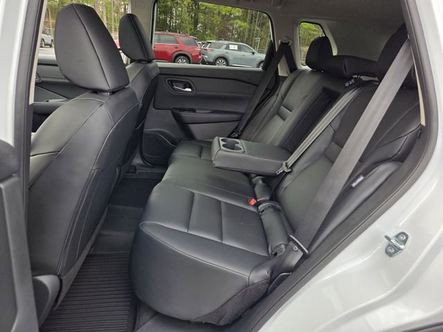 New 2026 Nissan Rogue SV image 10