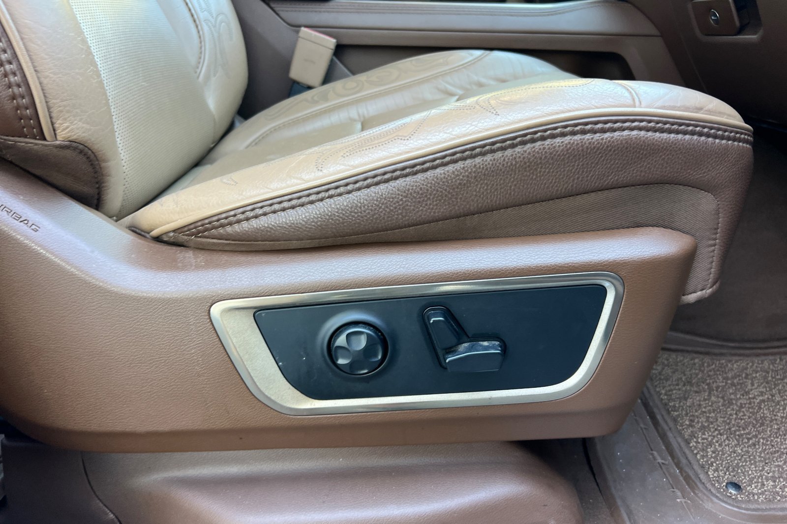 Used 2020 RAM 1500 Limited RWD image 23