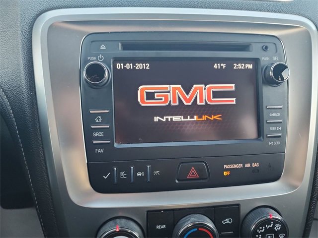 Used 2015 GMC Acadia SLE image 23