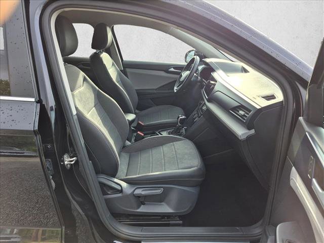 Used 2024 Volkswagen Taos SE FWD image 22