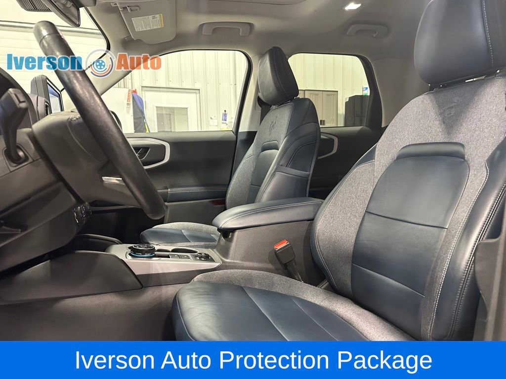 Used 2023 Ford Bronco Sport Outer Banks w/ Tech Package image 16