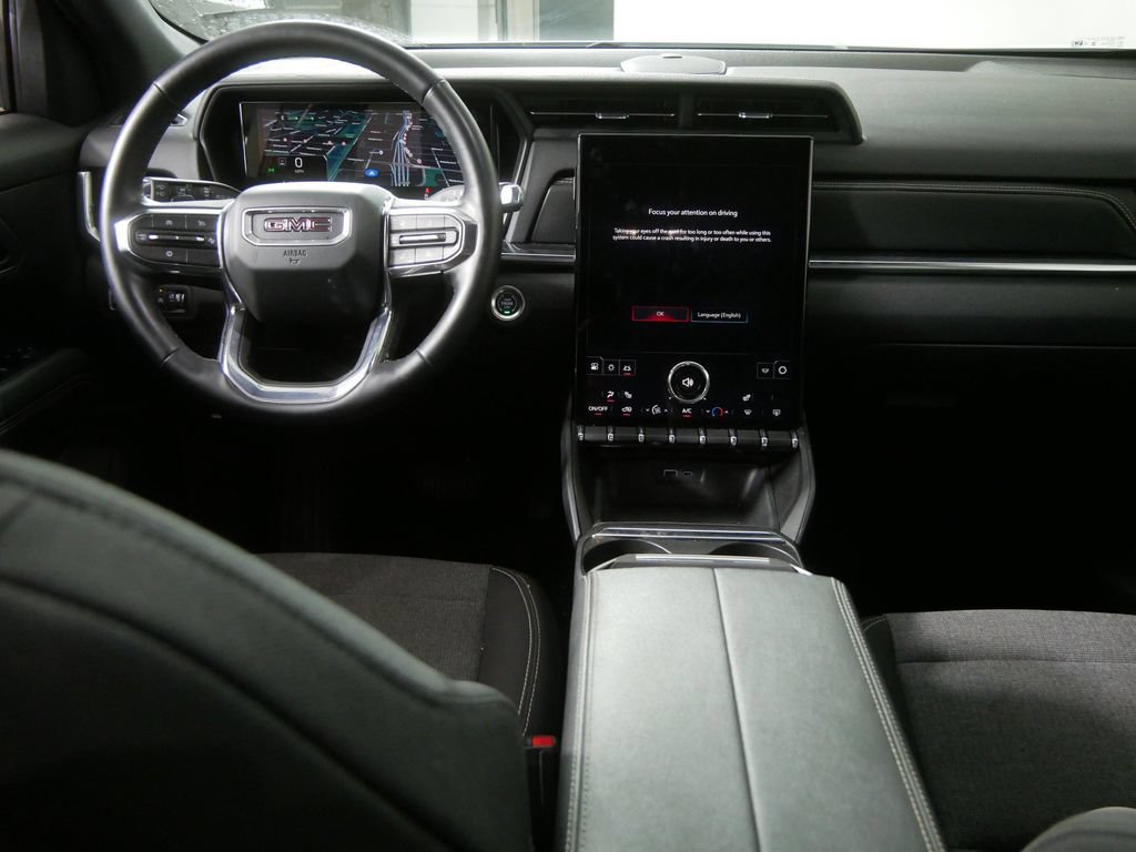 Used 2025 GMC Terrain Elevation AWD/4WD image 18