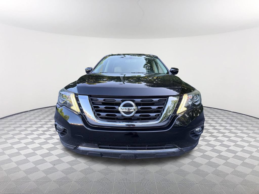 Used 2019 Nissan Pathfinder SV FWD image 2
