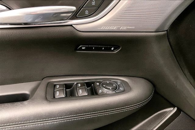 Used 2023 Cadillac XT6 Premium Luxury image 37