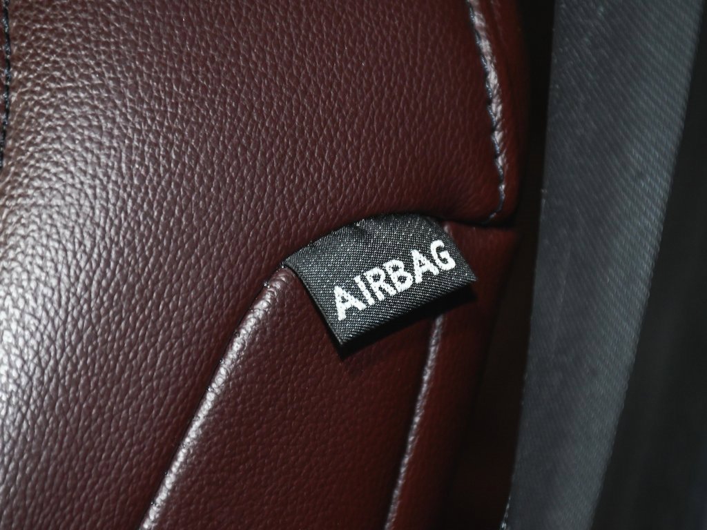 Used 2023 Ford Expedition Limited image 50