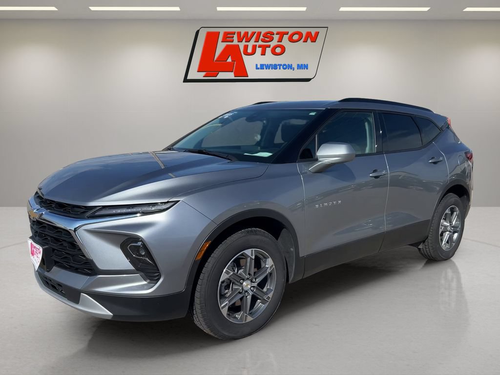 Certified 2025 Chevrolet Blazer LT w/ Convenience Package AWD/4WD image 1