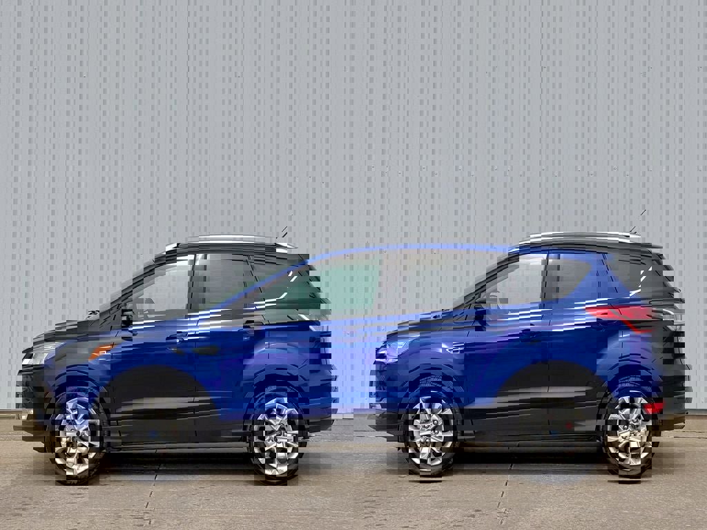 Used 2016 Ford Escape Titanium AWD/4WD image 3