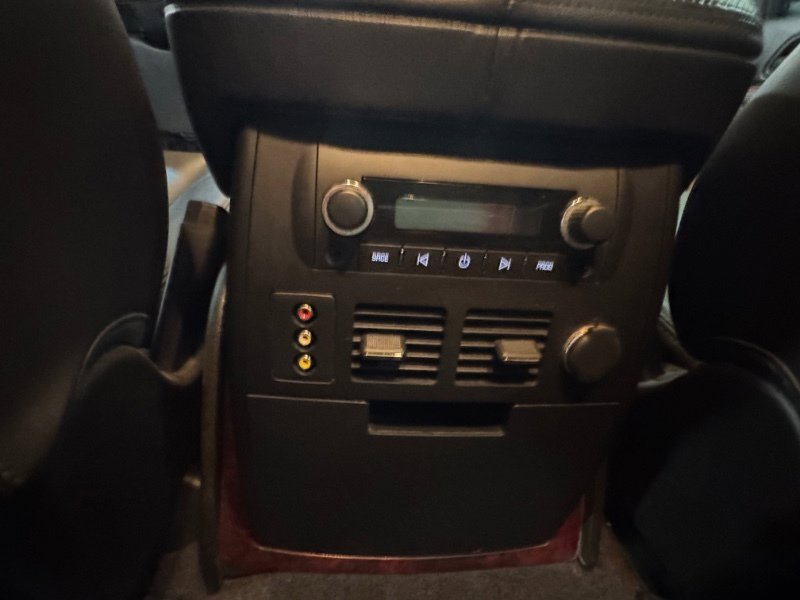 Used 2013 Cadillac Escalade EXT Premium image 14