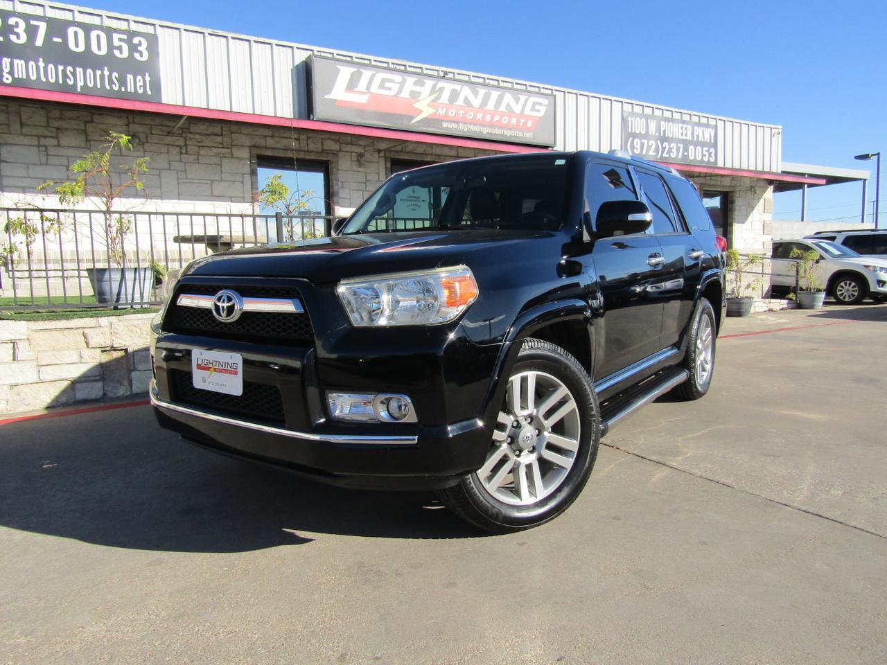 Used 2012 Toyota 4Runner Limited w/ Convenience Pkg image 1