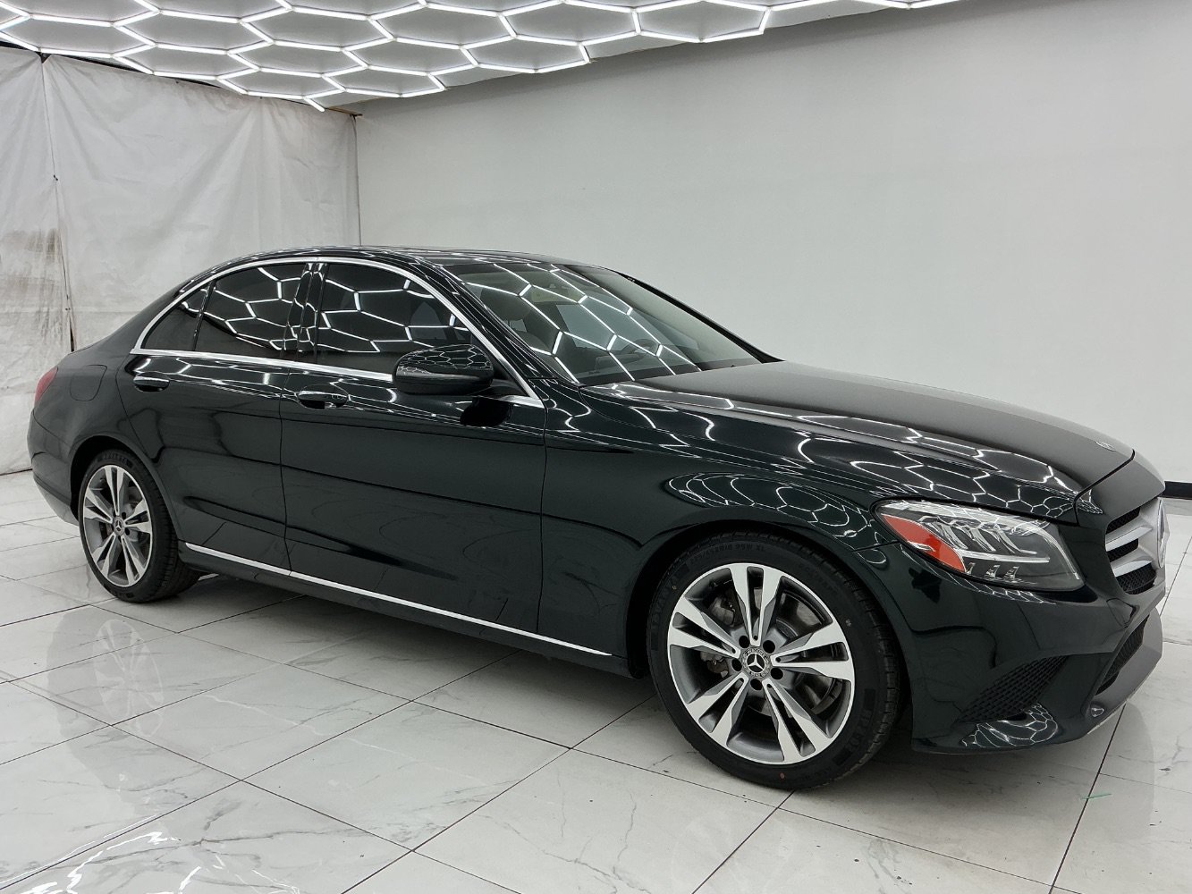 Used 2019 Mercedes-Benz C 300 Sedan image 7