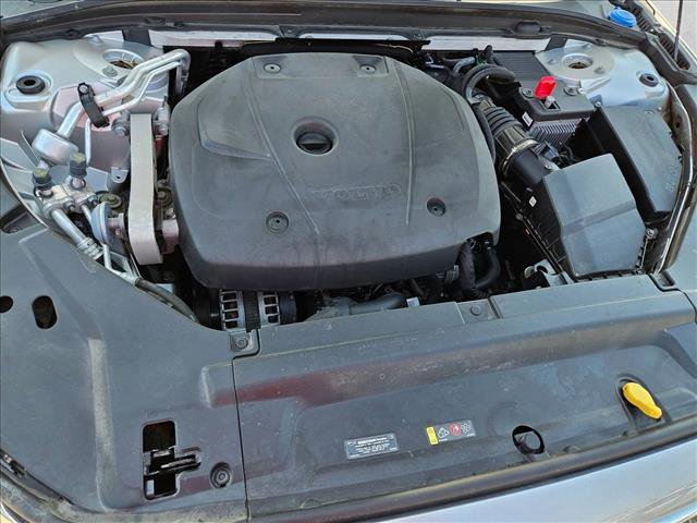 Used 2021 Volvo V90 T6 Inscription image 24