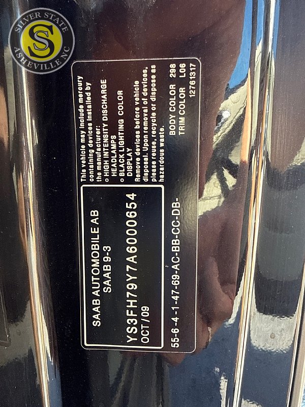 Used 2010 Saab 9-3 Aero FWD image 25