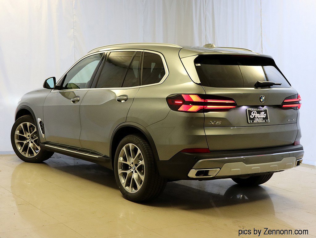 Used 2026 BMW X5 xDrive40i w/ Climate Comfort Package image 7