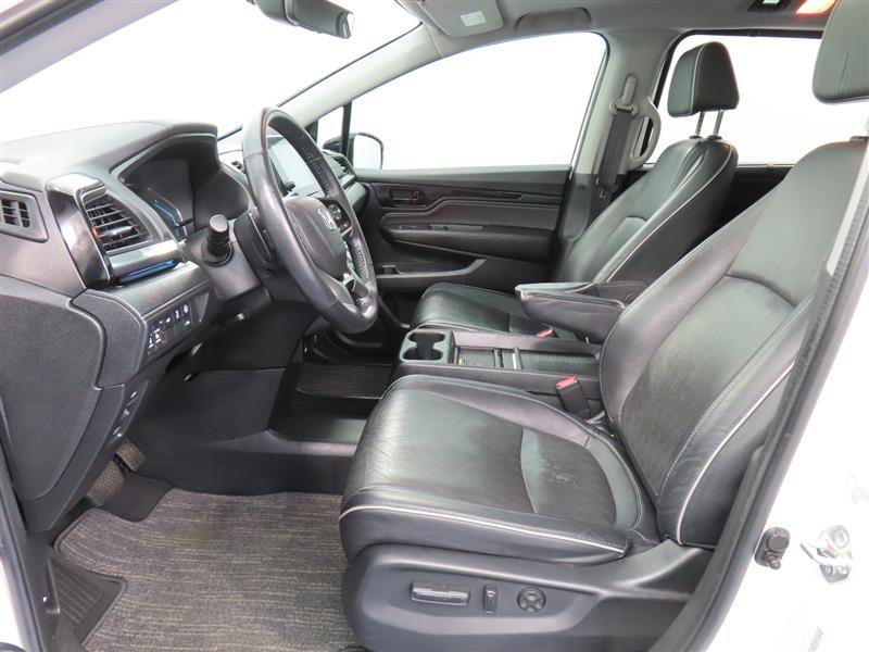 Used 2023 Honda Odyssey Elite image 17