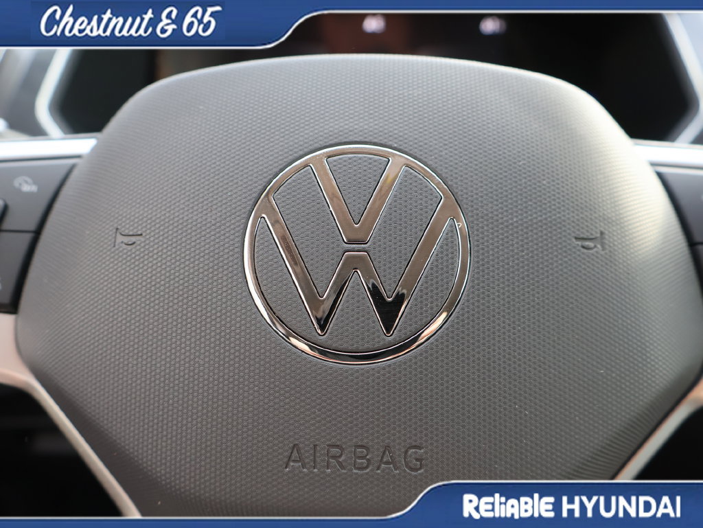 Used 2023 Volkswagen Tiguan SE FWD image 28