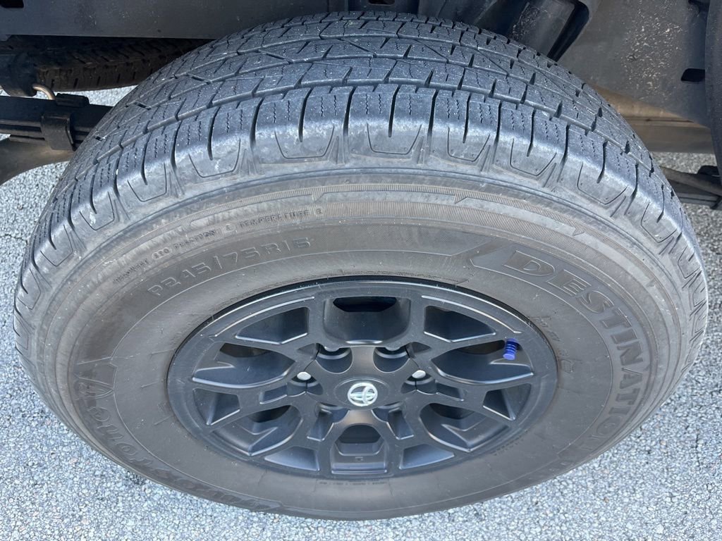 Used 2022 Toyota Tacoma SR5 w/ Technology Package RWD image 10
