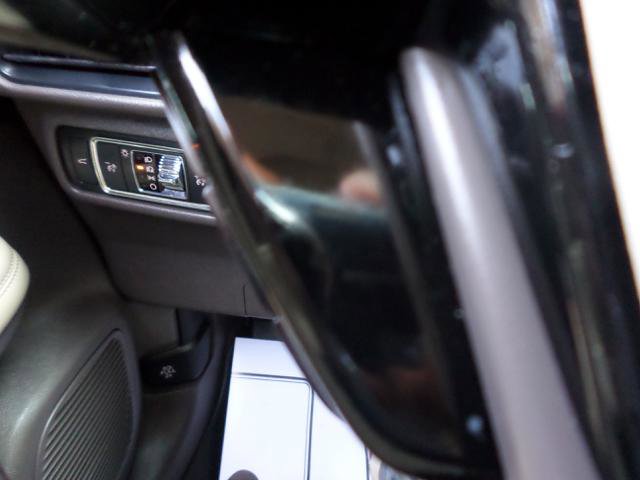Used 2022 Lincoln Corsair AWD w/ Premium Package image 34