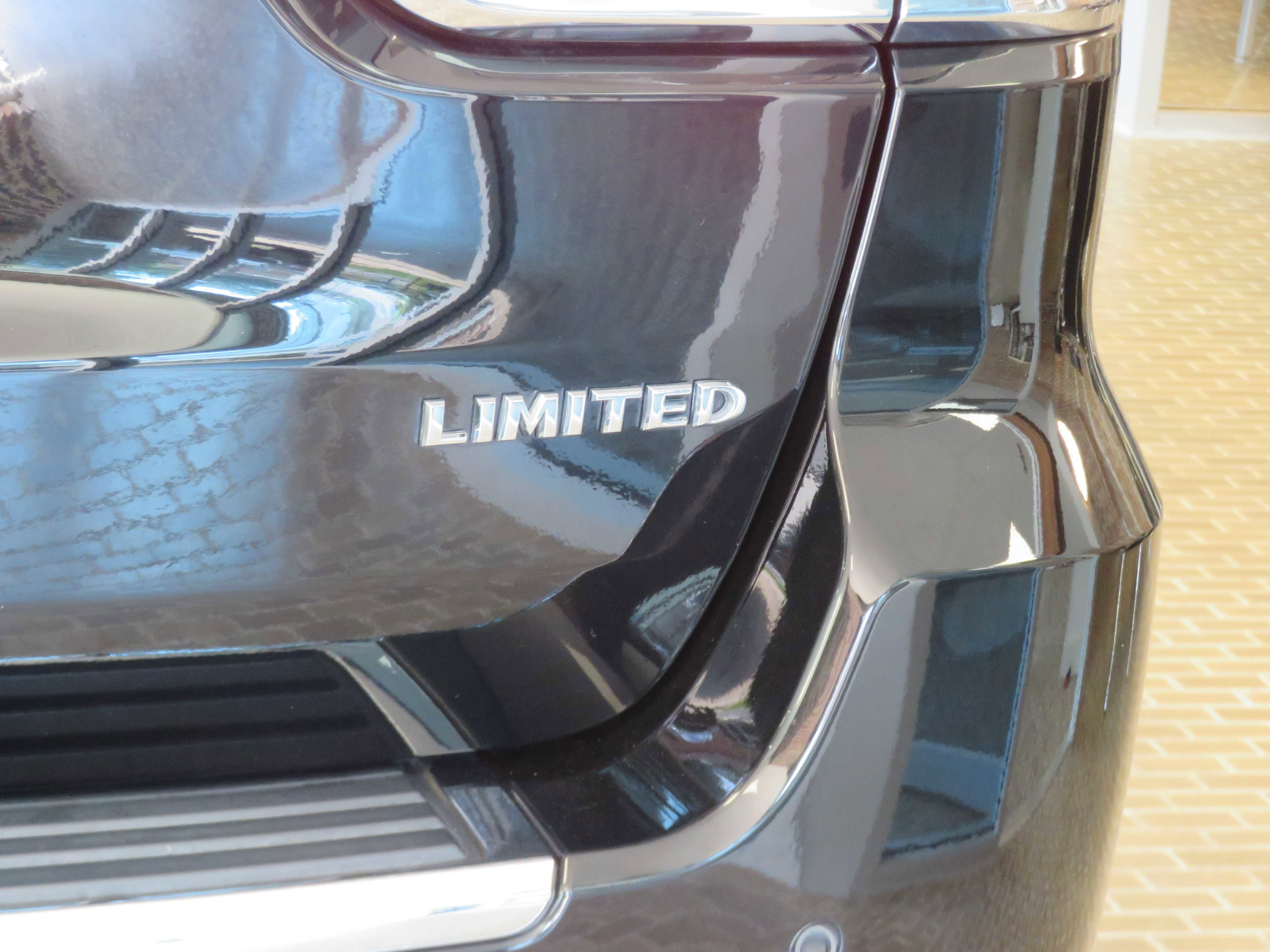 Used 2020 Jeep Grand Cherokee Limited w/ Trailer Tow Group IV image 69