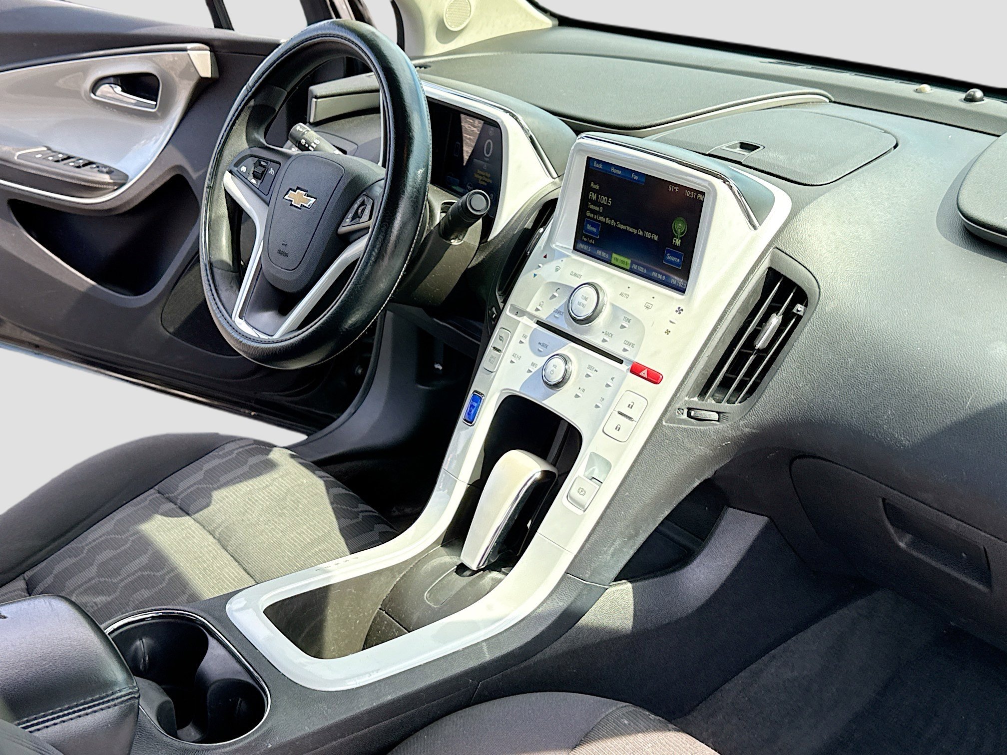 Used 2012 Chevrolet Volt FWD image 5