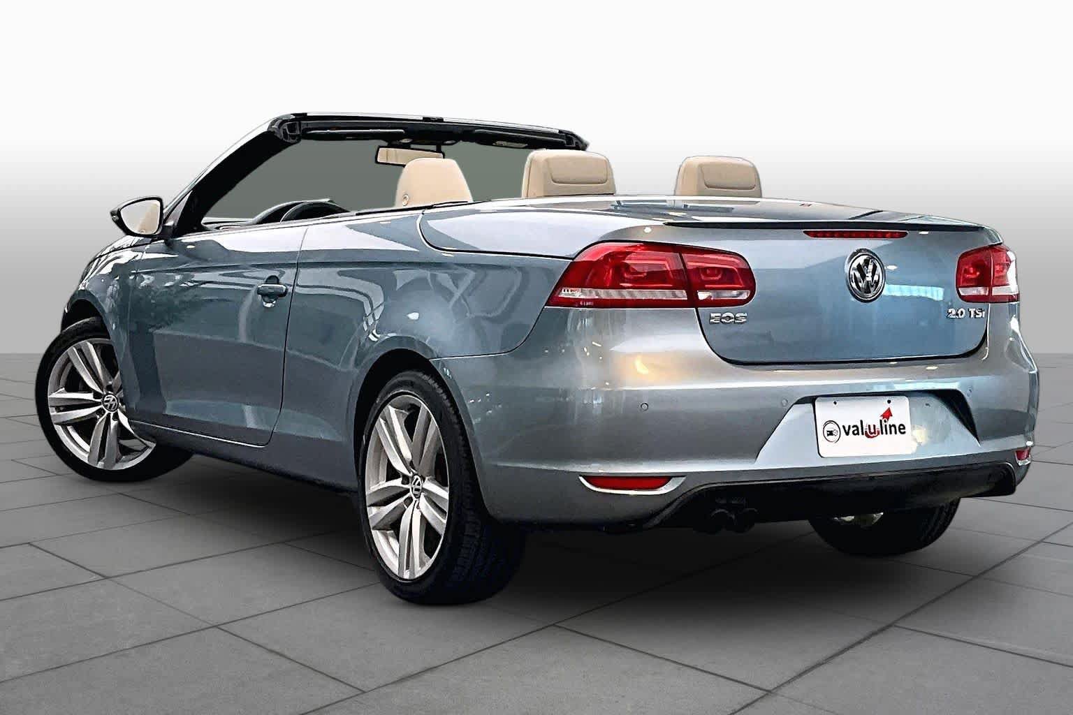 Used 2012 Volkswagen Eos Executive FWD image 11