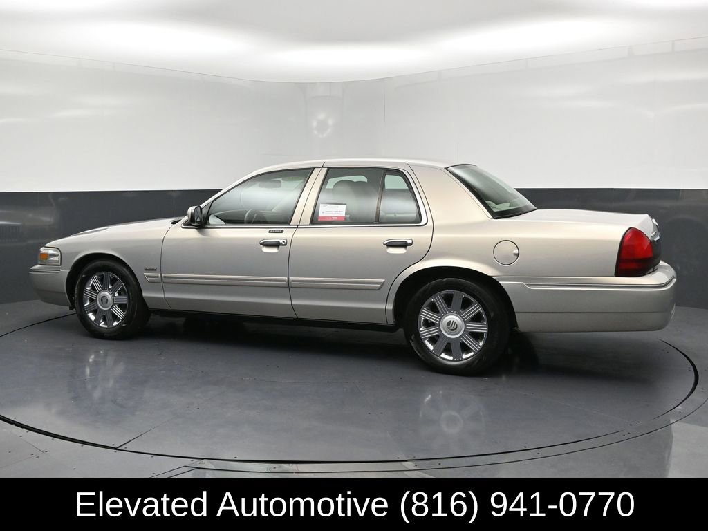 Used 2011 Mercury Grand Marquis LS RWD image 21