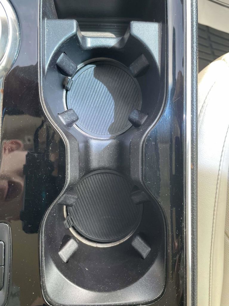 Certified 2019 Ford Edge Titanium w/ Equipment Group 301A image 18