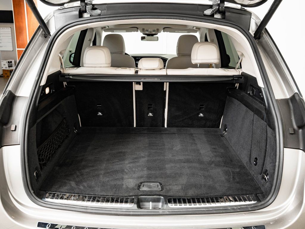 Used 2022 Mercedes-Benz GLE 350 4MATIC w/ AMG Line Exterior image 21