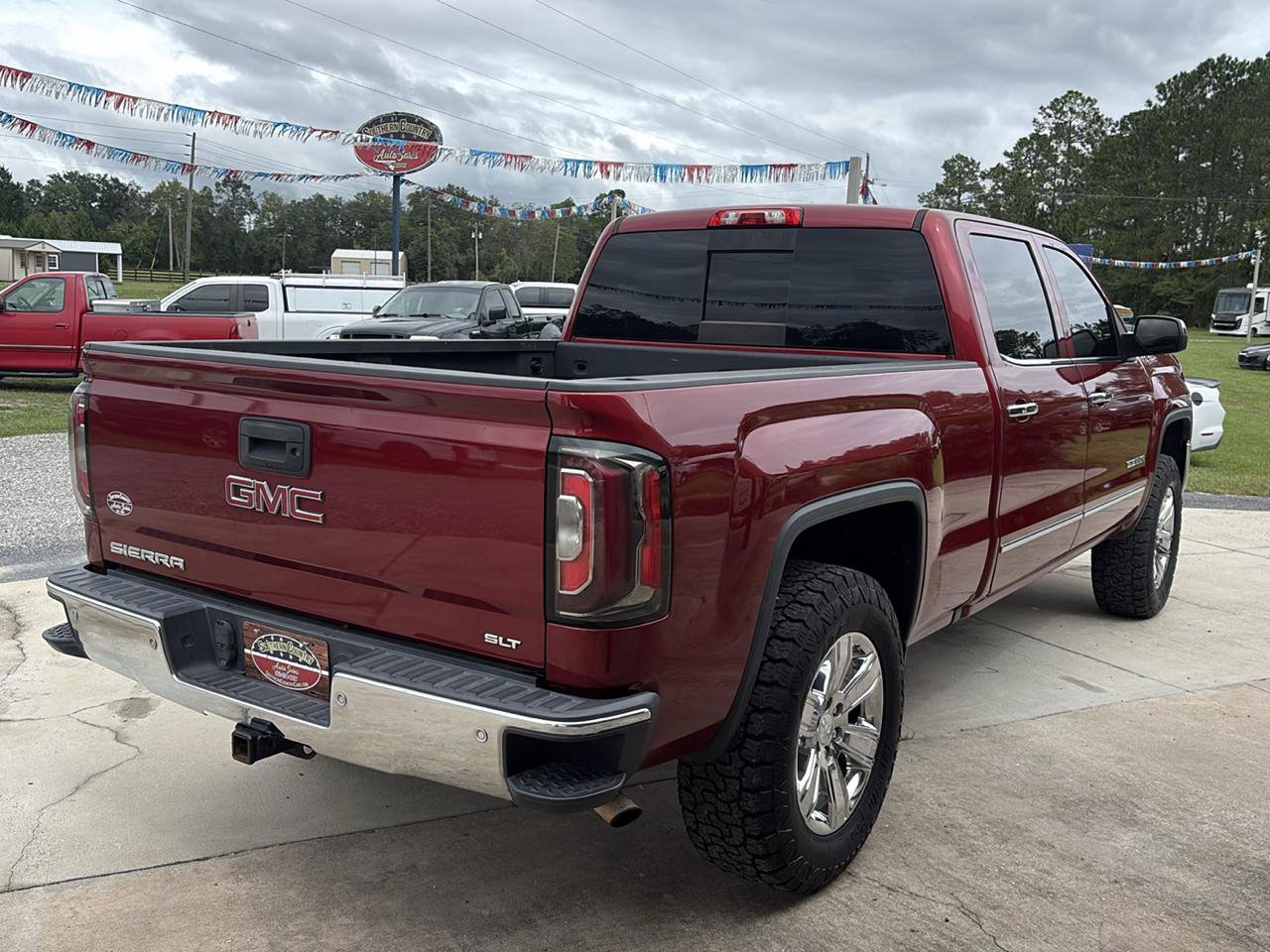 Used 2018 GMC Sierra 1500 SLT AWD/4WD image 5