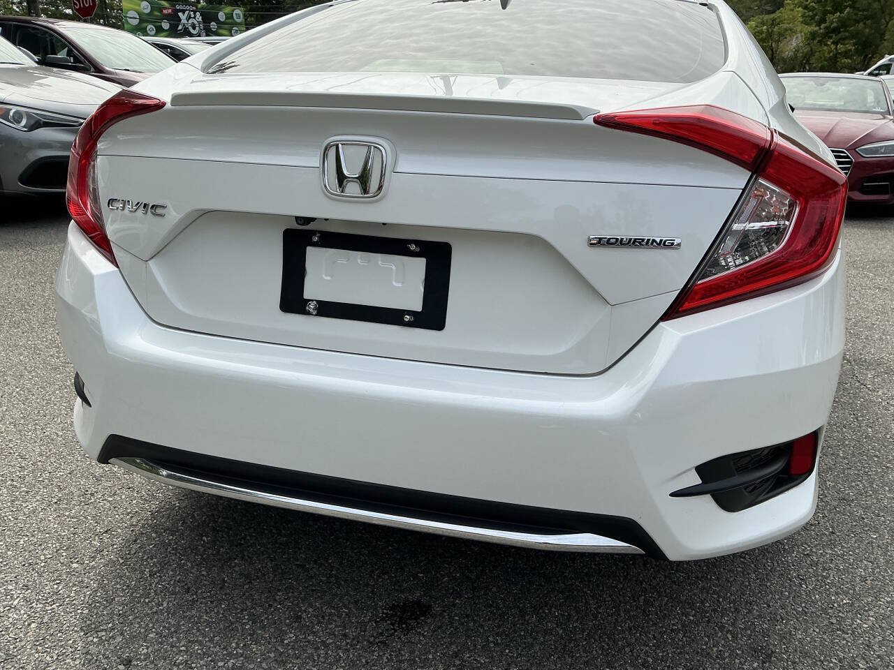 Used 2019 Honda Civic Touring image 7