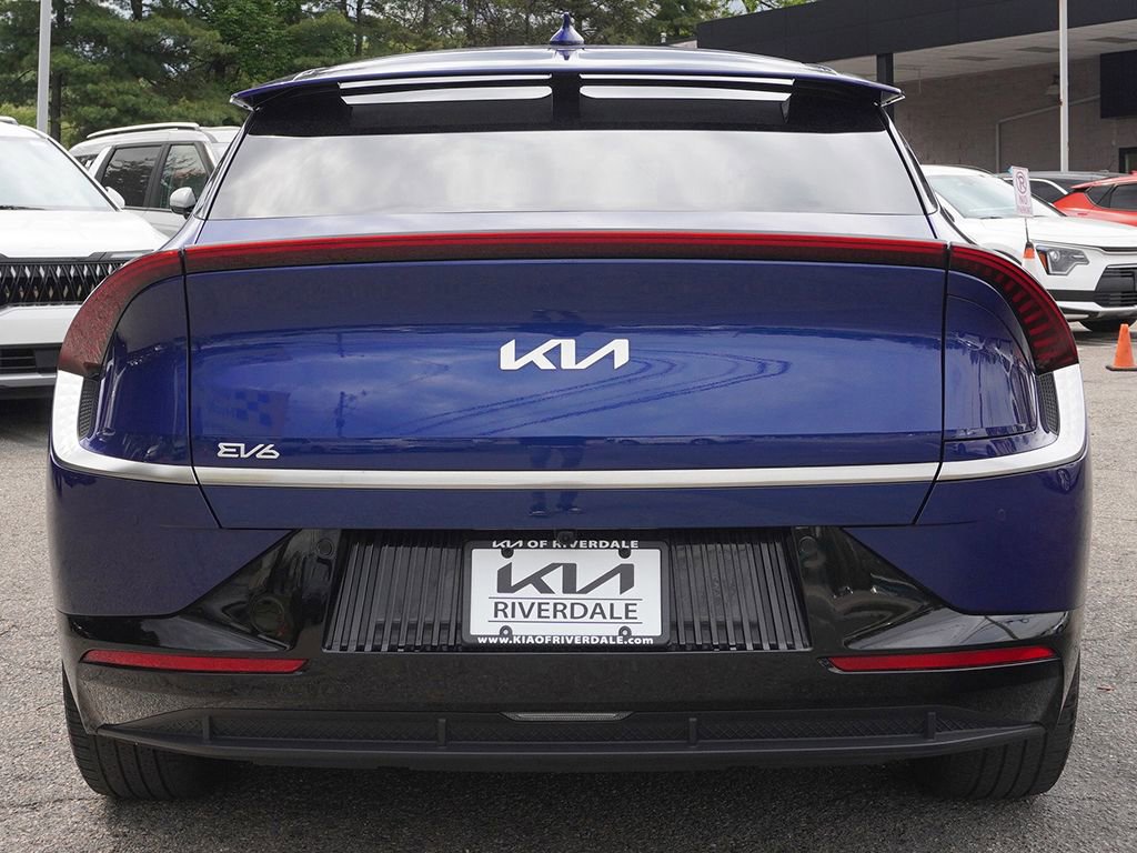 Used 2024 Kia EV6 Wind w/ Wind Technology Package AWD/4WD image 14