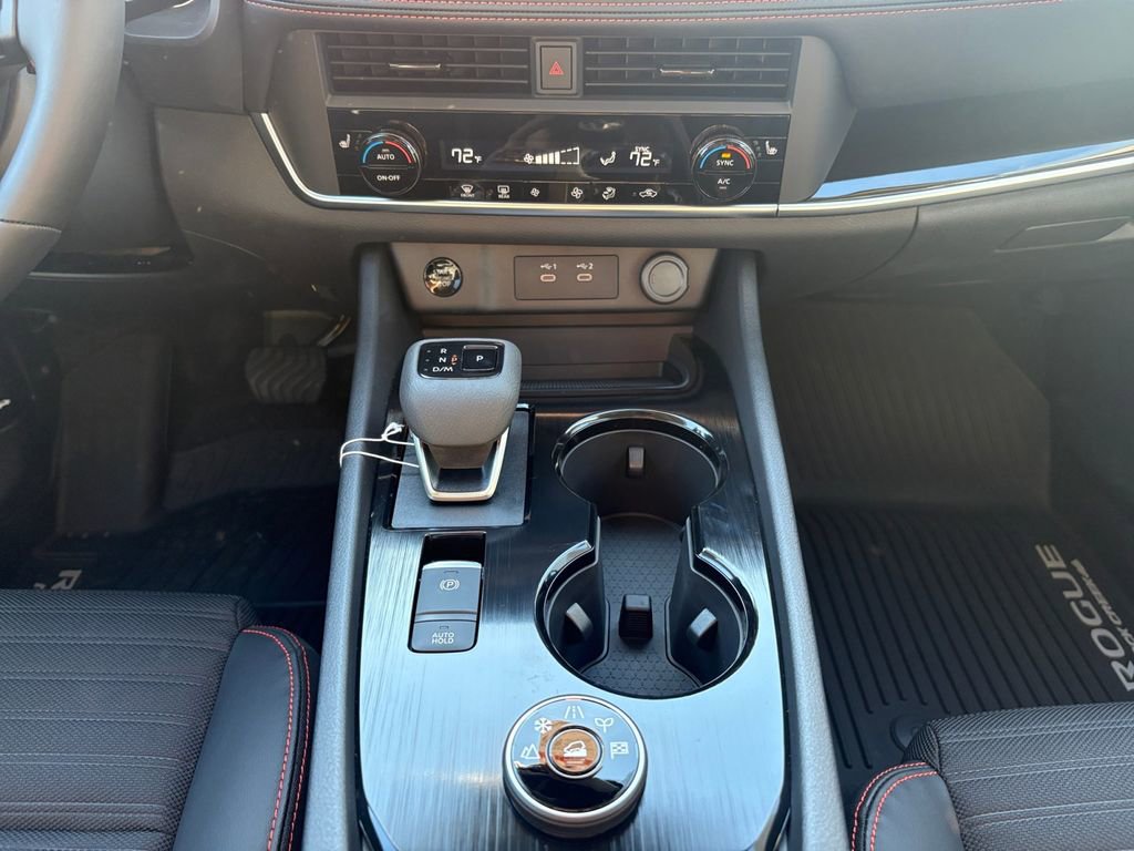 New 2026 Nissan Rogue Rock Creek image 19