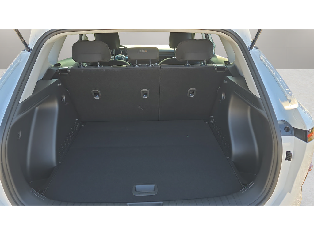 New 2027 Hyundai Kona SE AWD/4WD image 10