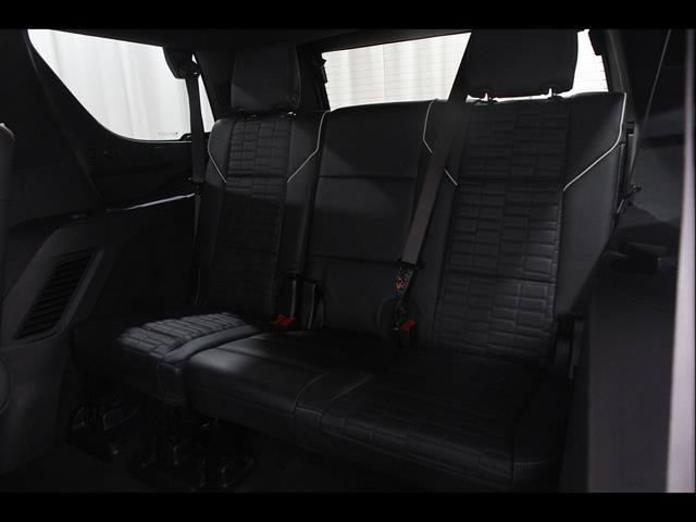 Used 2025 Cadillac Escalade Sport Platinum w/ LPO, Floor Liner Package AWD/4WD image 26