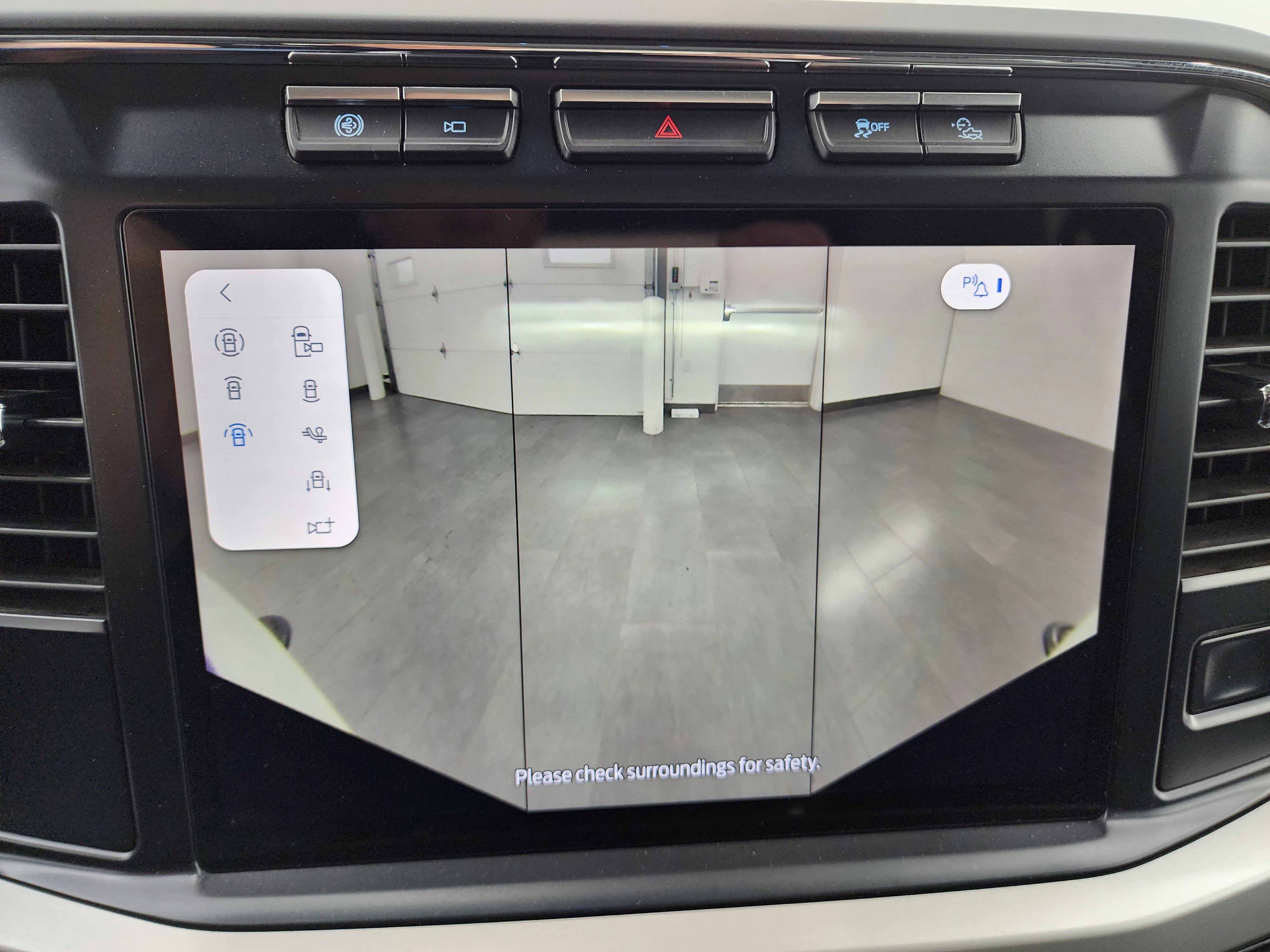 Used 2023 Ford F250 XLT w/ Tremor Off-Road Package image 56