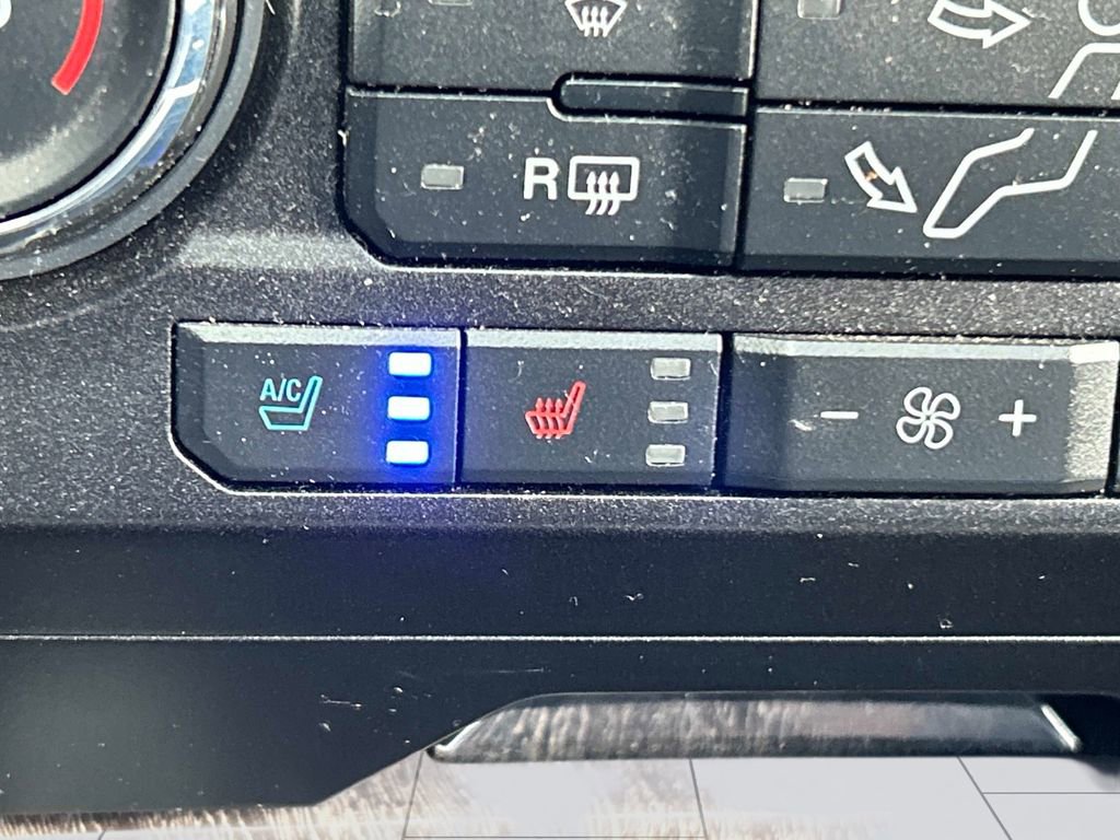 Used 2017 Ford F250 Lariat w/ Lariat Ultimate Package AWD/4WD image 40