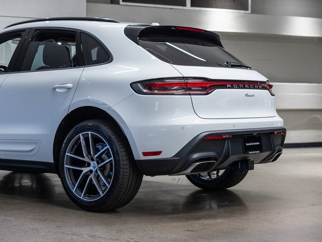 New 2026 Porsche Macan image 23