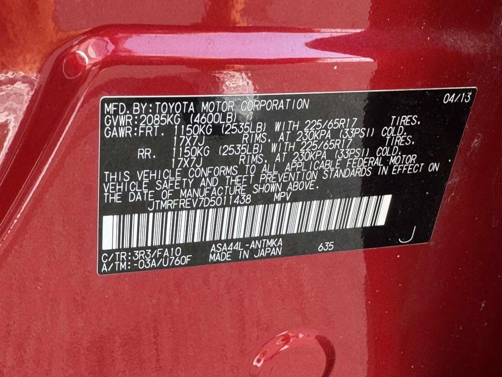 Used 2013 Toyota RAV4 XLE AWD/4WD image 28