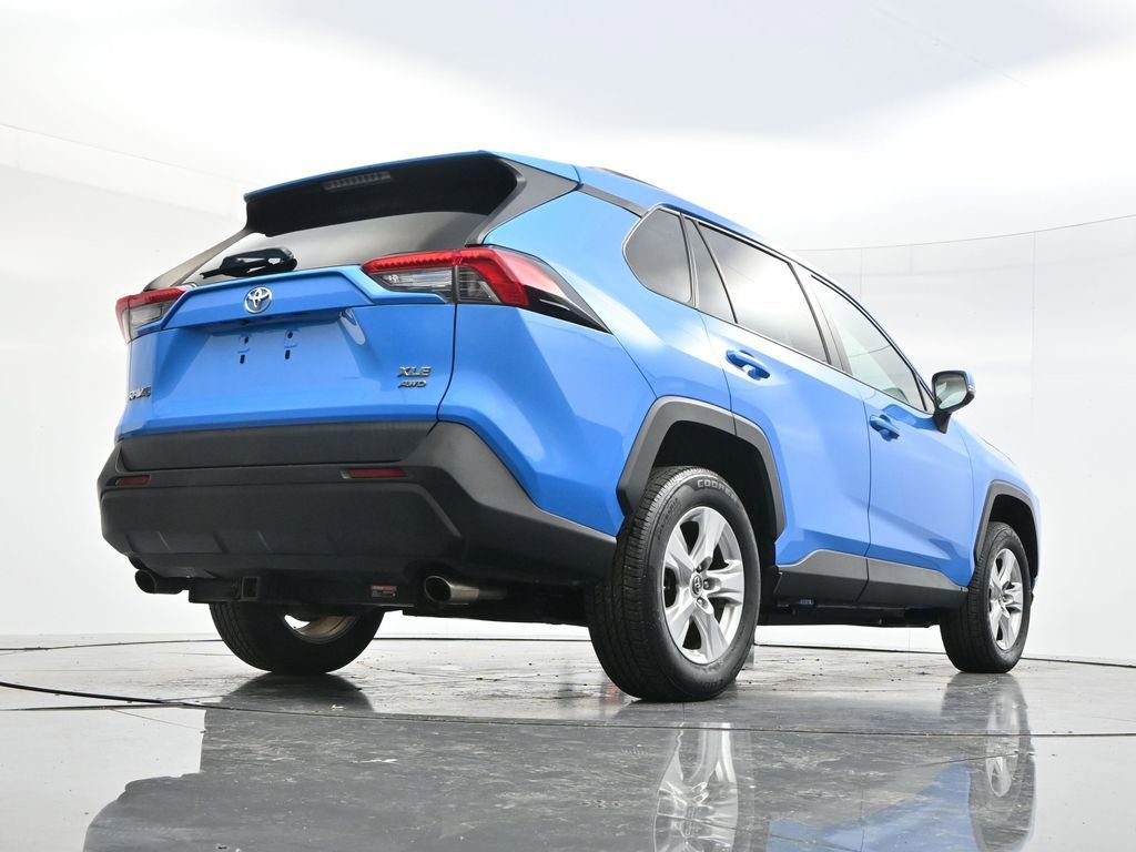 Used 2019 Toyota RAV4 XLE w/ Carpet Mat Package AWD/4WD image 49
