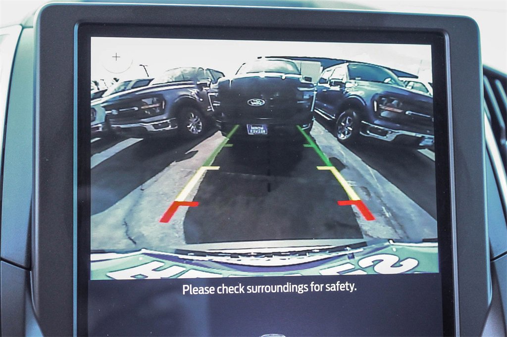 Used 2024 Ford Edge SEL image 29