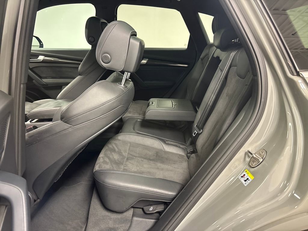 Used 2020 Audi SQ5 Premium Plus w/ Premium Plus Package image 17