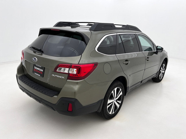 Used 2018 Subaru Outback 2.5i Limited AWD/4WD image 7