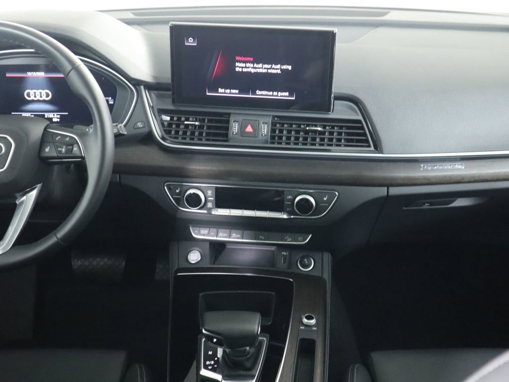 Certified 2025 Audi Q5 2.0T Premium Plus w/ Premium Plus Package image 14
