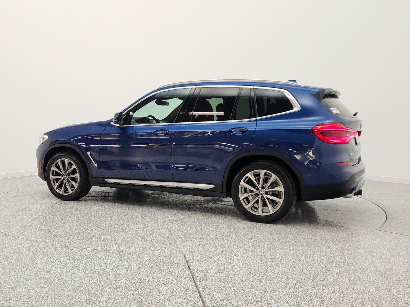 Used 2019 BMW X3 sDrive30i w/ Convenience Package RWD image 8